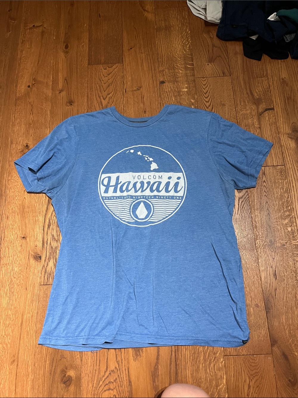 Volcom Blue Hawaii Graphic Logo T‑Shirt